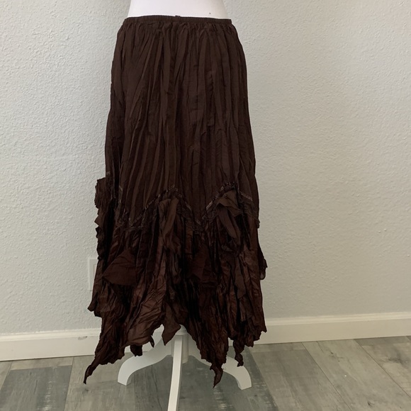 Surrealist asymmetrical boho skirt - Picture 3 of 11